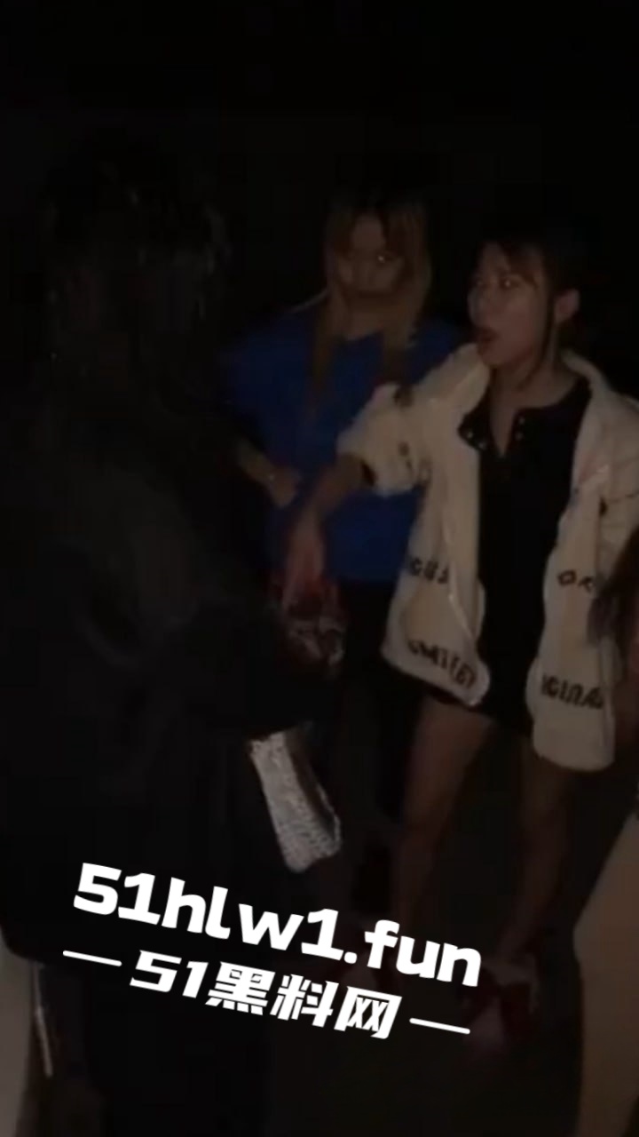 扇耳光