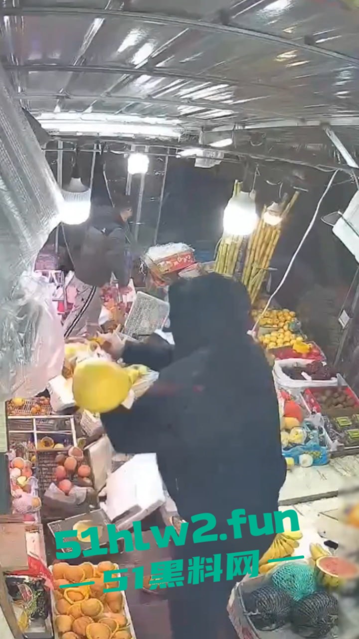 警方到场后调查