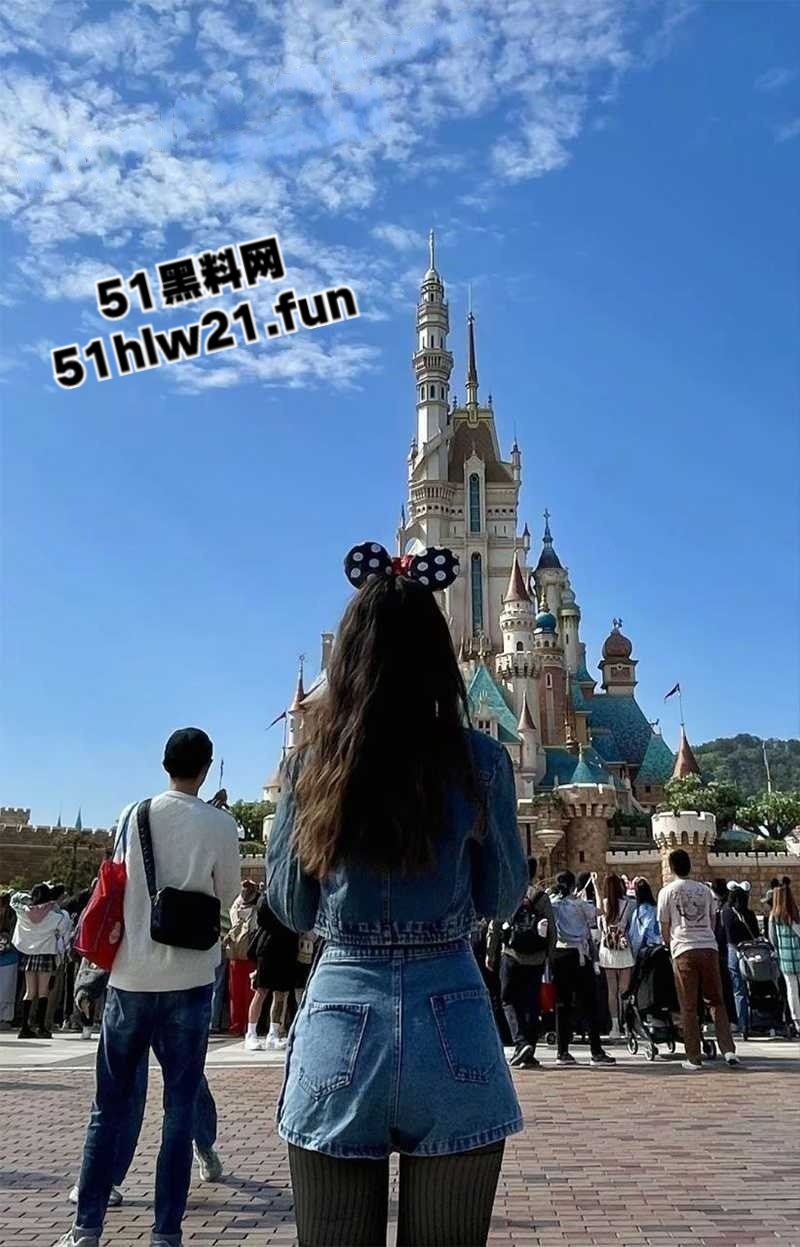 拉布珠性感照6