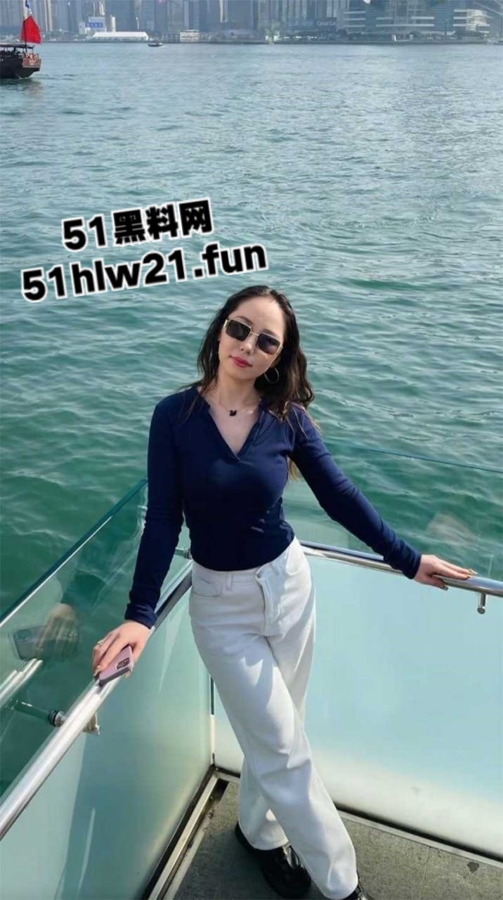 拉布珠性感照10