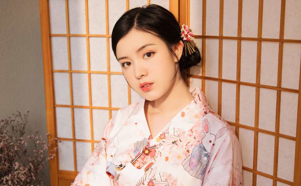 从气质女神到公共厕所事件：xiaoLin跳蛋自慰视频引发社会反思