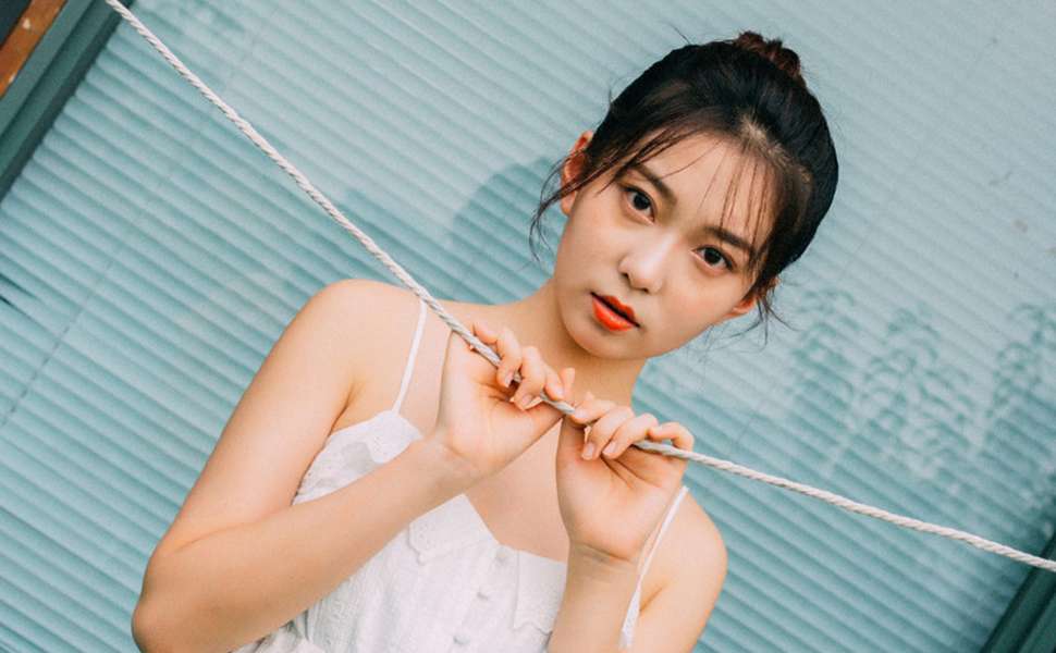 网友热议：妹妹戴尾巴和鸡巴口罩来撩我，这操作简直了