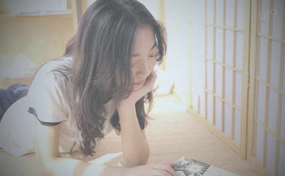 颜值与反差并重：推特少女私拍资源流出，编辑深度分析事件